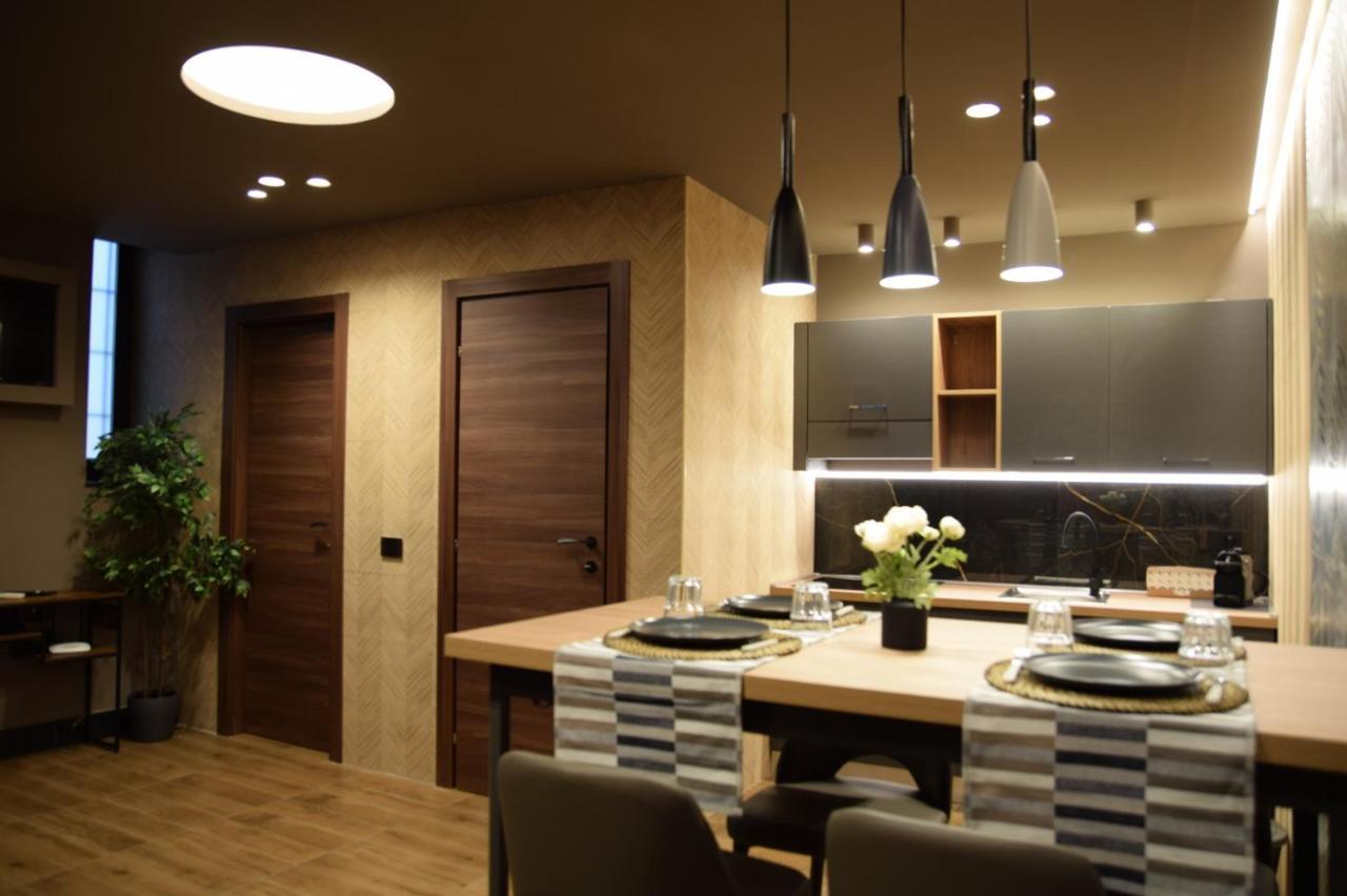 Rebecca House Suites คาตาเนีย ภายนอก รูปภาพ