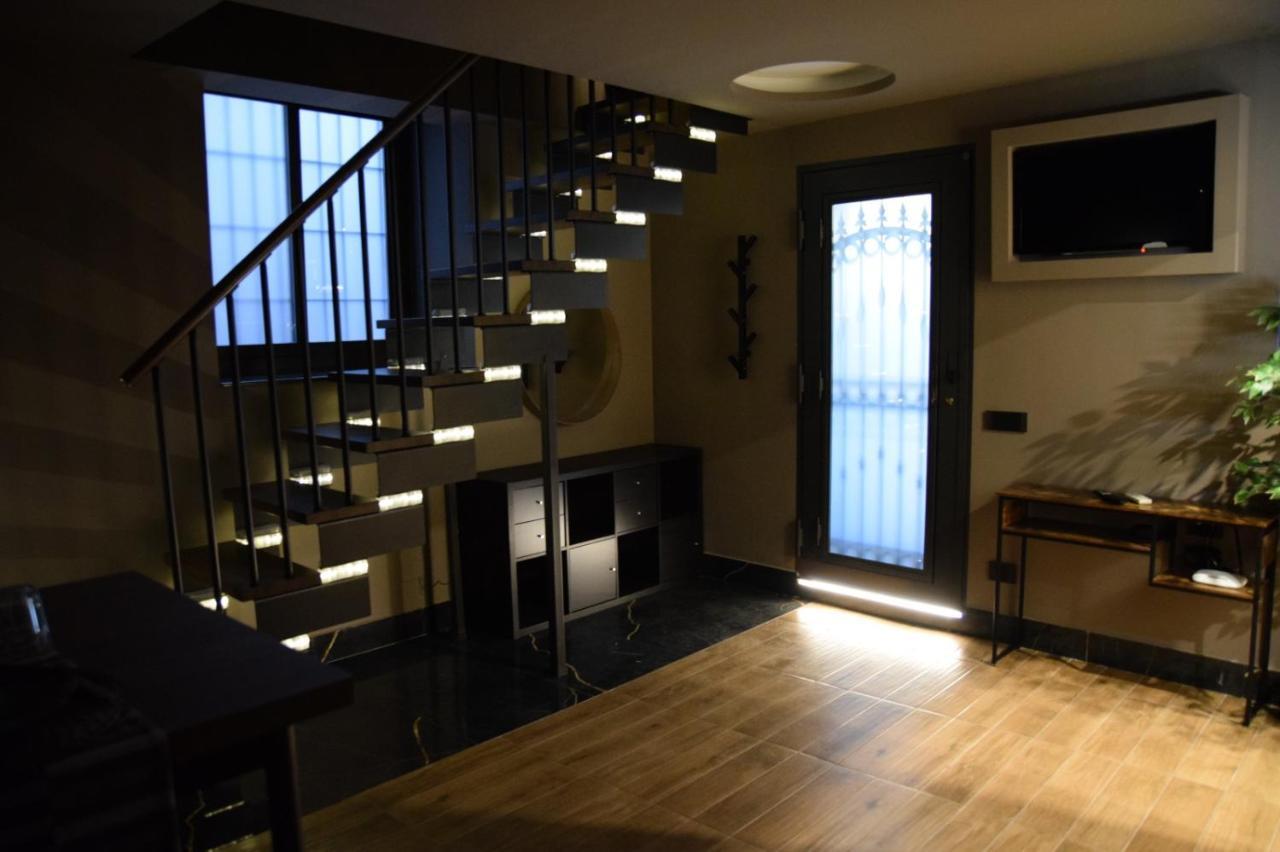 Rebecca House Suites คาตาเนีย ภายนอก รูปภาพ