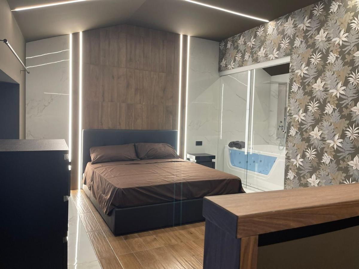 Rebecca House Suites คาตาเนีย ภายนอก รูปภาพ