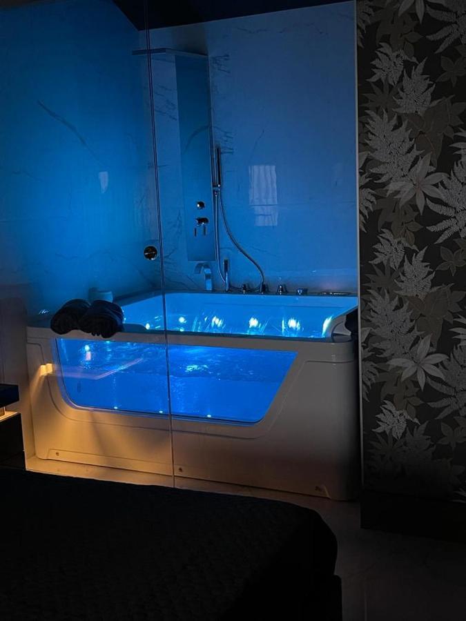 Rebecca House Suites คาตาเนีย ภายนอก รูปภาพ